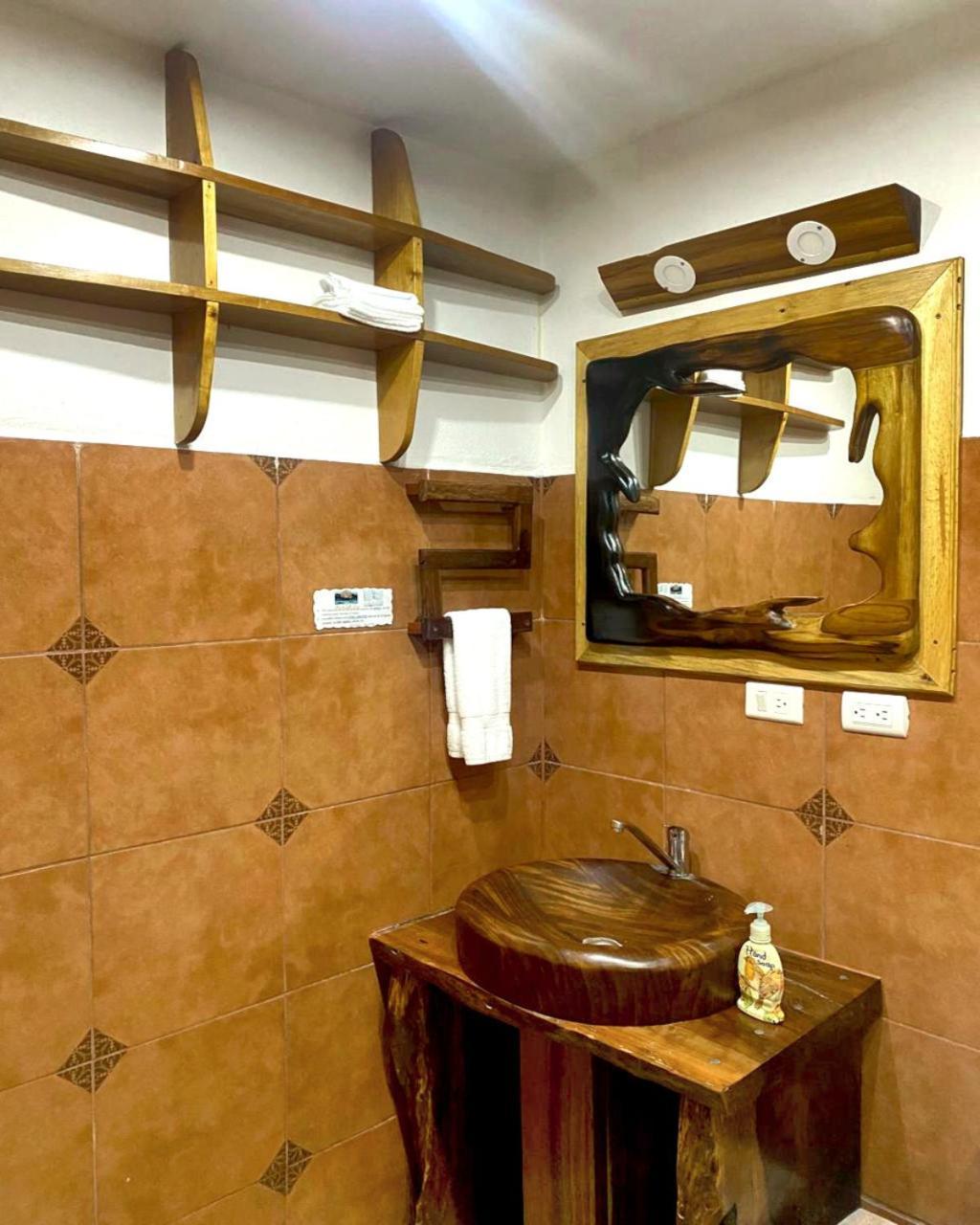 Above The Gulf, Vacation House Monteverde Екстер'єр фото